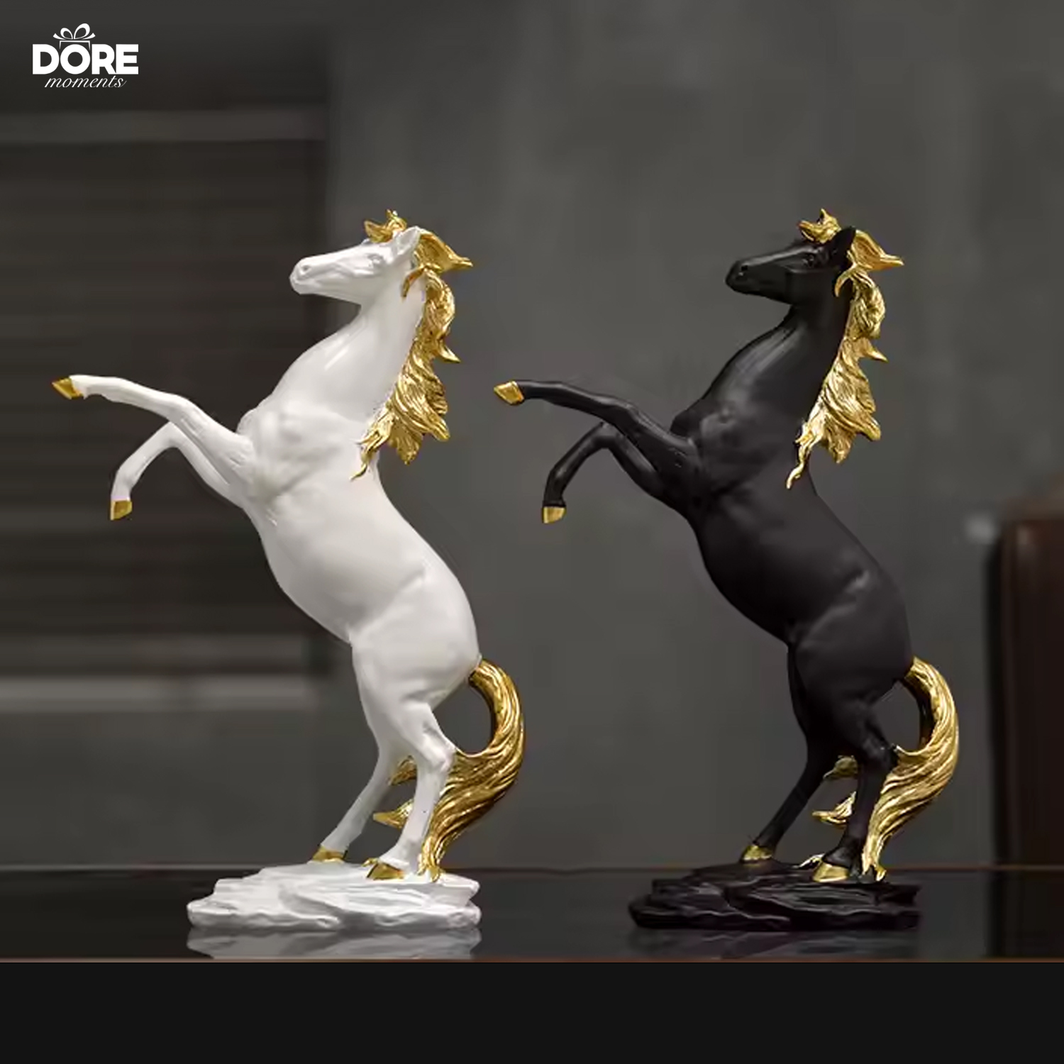 Eterna Équus – The Majestic Standing Horse Sculpture